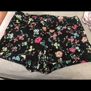 Torrid floral midrise shorts